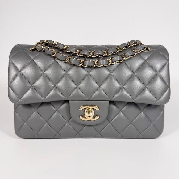 Chanel Quilted Lambskin Medium Double Flap Bag - Picture 3 of 16